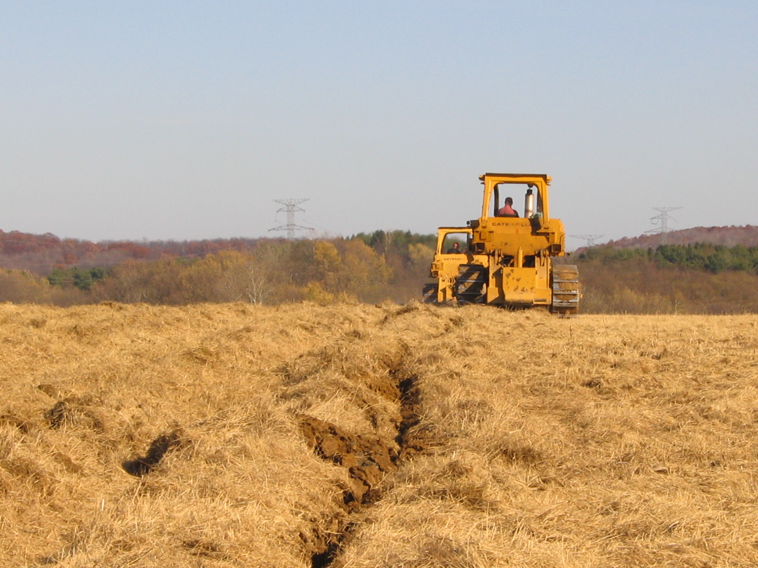 fall_2011_ripping_dozer_with_trench